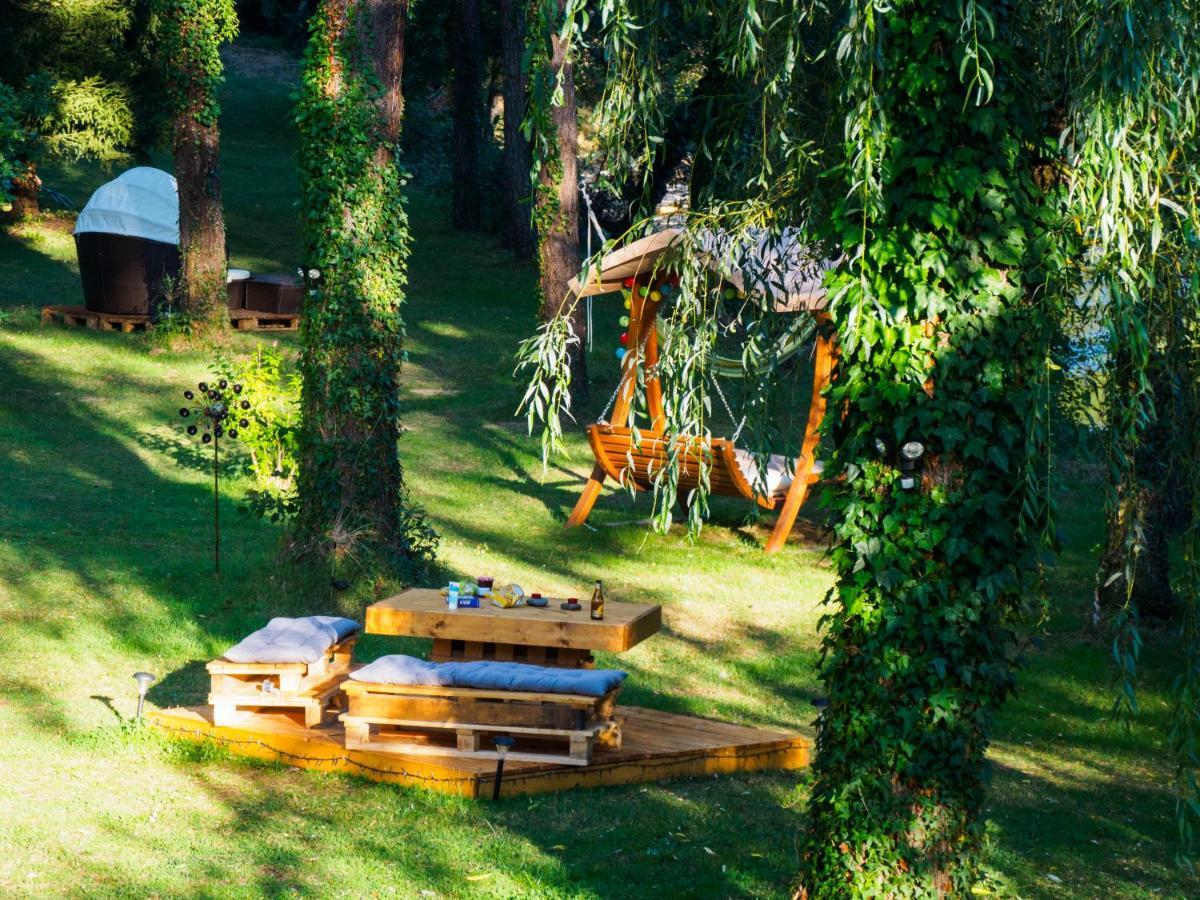 Au Fil De L Ance Bed & Breakfast Beauzac Exterior foto