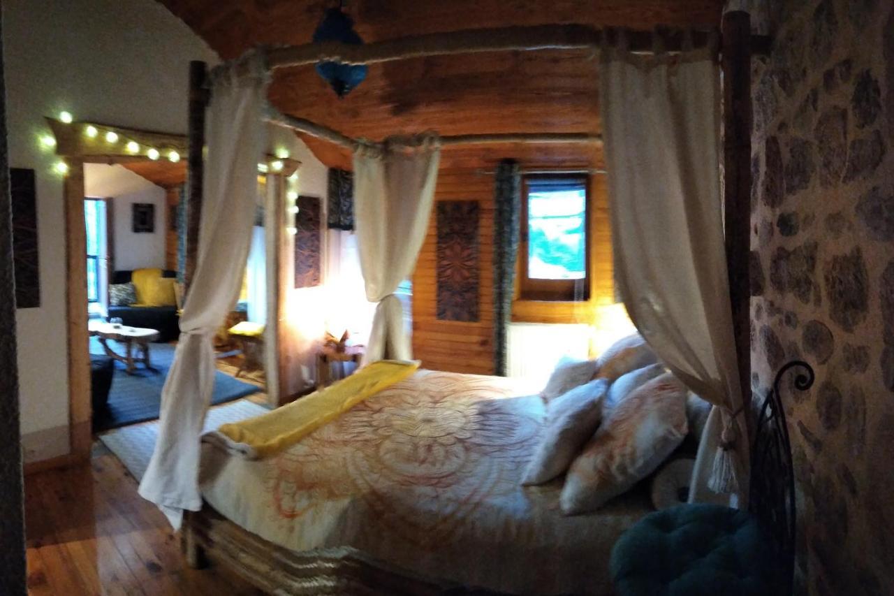 Au Fil De L Ance Bed & Breakfast Beauzac Exterior foto